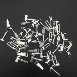 Meilleur prix 👏 Czech Beads Exclusive Outils Divers KRAFTIKA, 50pcs D'Alliage D'Argent D'Outils De Mélange Tibétain Charmes Pendentifs, De Gros Lots En ✨ -Matériel loisirs Soldes unnamed file 740