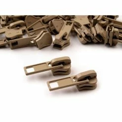 De gros 👍 Czech Beads Exclusive Outils Divers 10pc 03/308 Prairie De Sable Curseur Pour Fermetures à Glissière En Plastique De 5mm, Accessoires De ⌛ -Matériel loisirs Soldes unnamed file 771